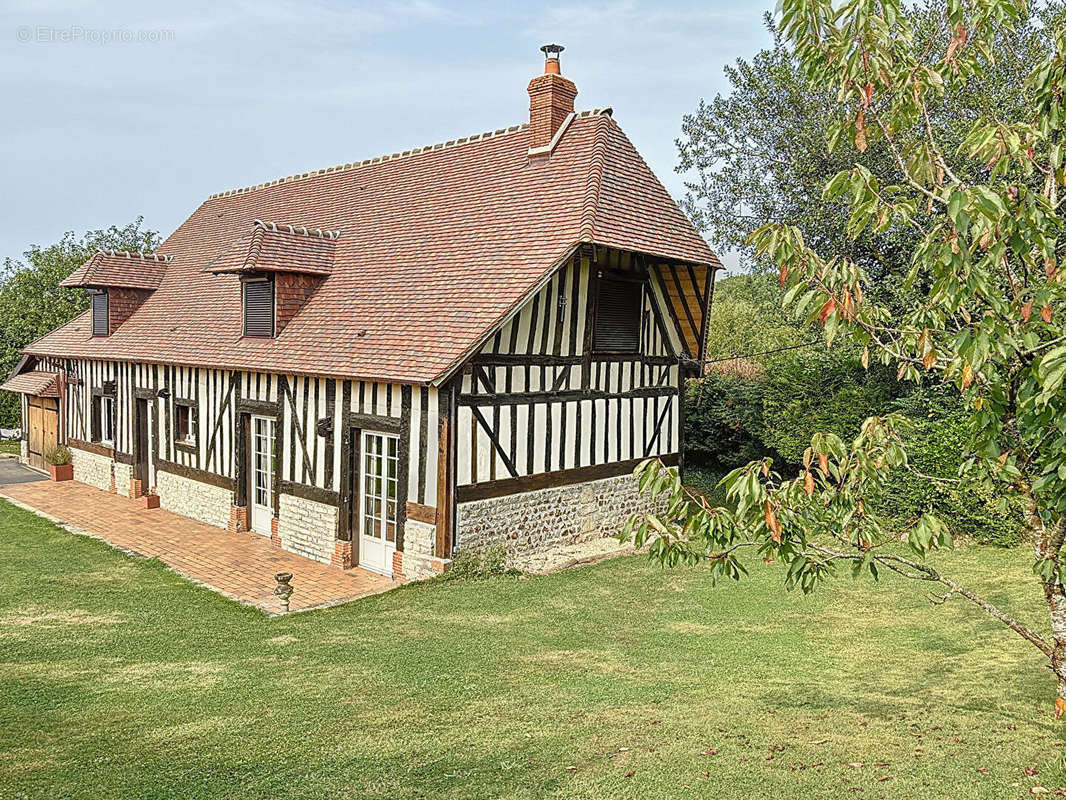 Maison à FERVAQUES