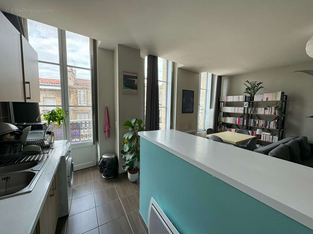 Appartement à BORDEAUX