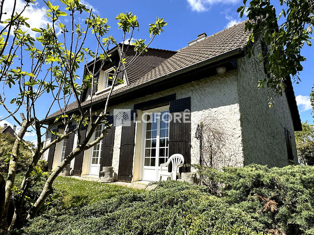 Maison à FRENOUVILLE