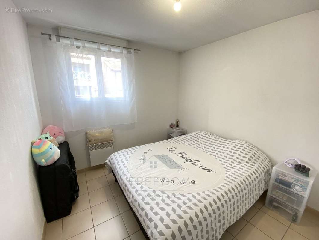 Appartement à VILLENEUVE-LES-BEZIERS