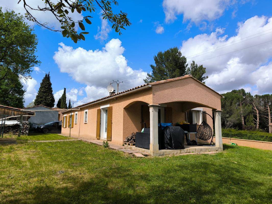 Maison à ANTUGNAC