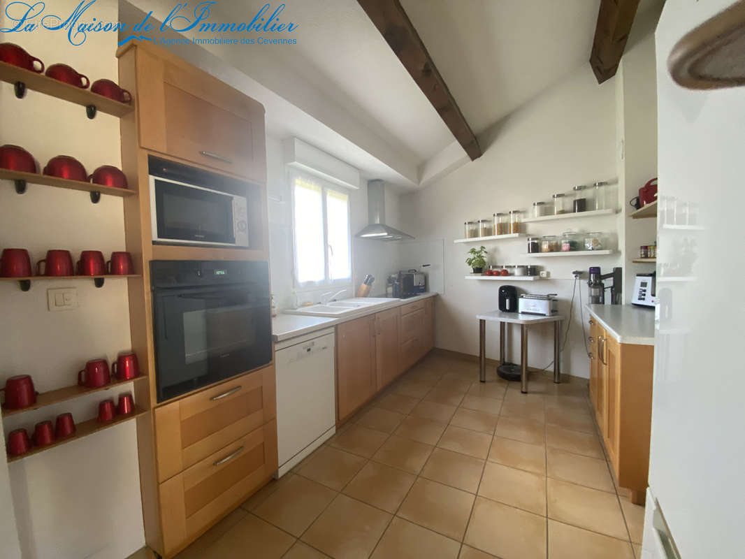 Appartement à UZES