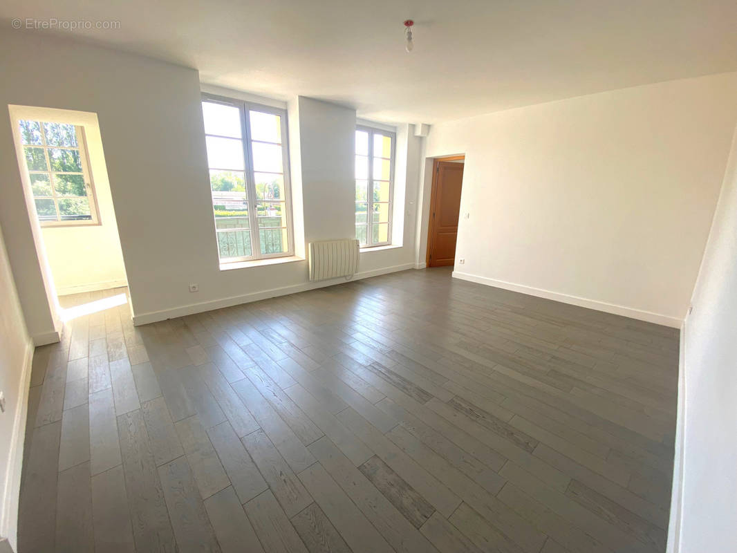 Appartement à MANTES-LA-JOLIE