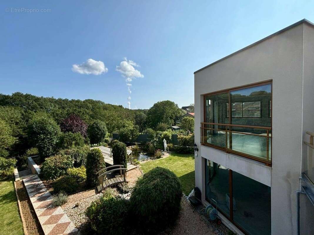 Maison à ROUSSY-LE-VILLAGE