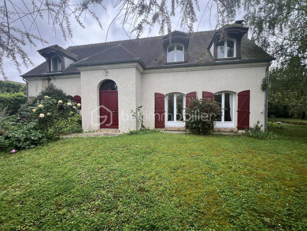 Maison à MAREUIL-LES-MEAUX