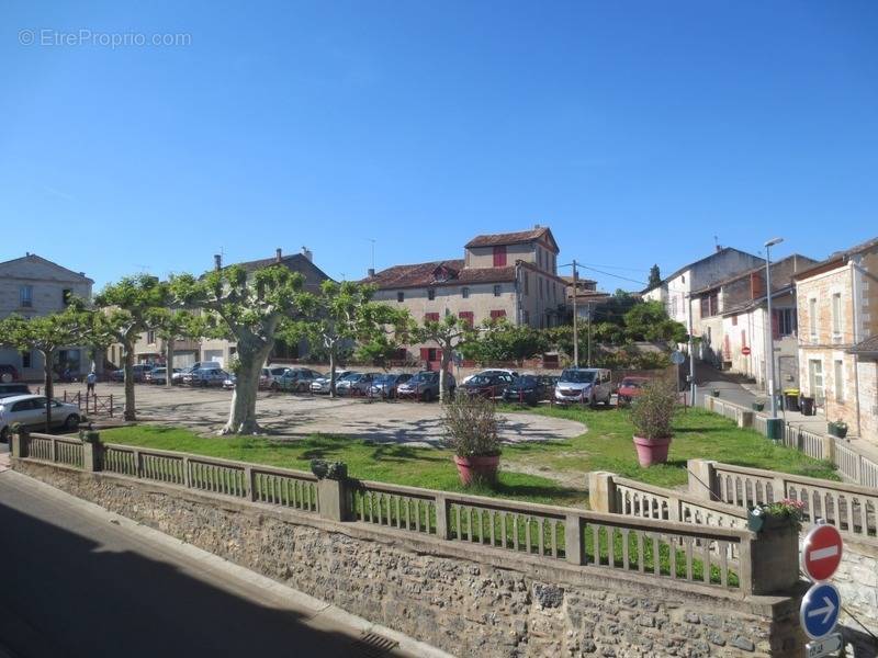 Maison à CLAIRAC