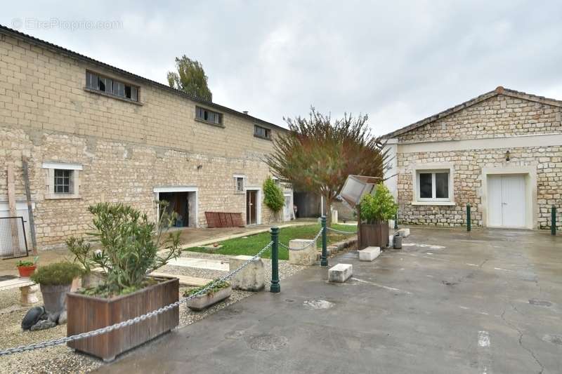 Appartement à ANGOULEME