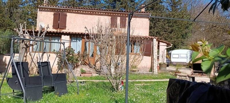 Maison à TOURVES