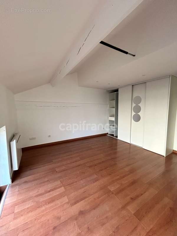 Appartement à CHAMPIGNY-SUR-MARNE