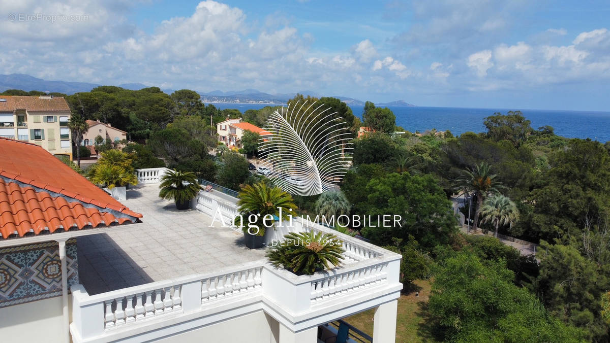 Appartement à FREJUS