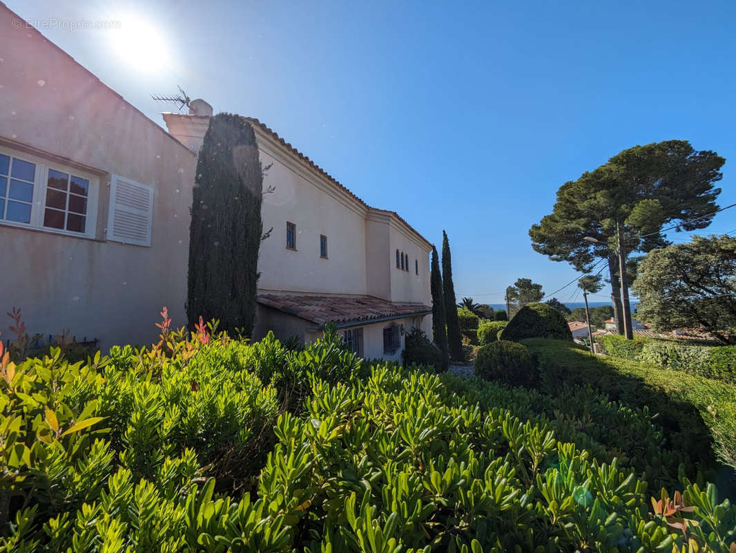 Maison à SAINT-RAPHAEL