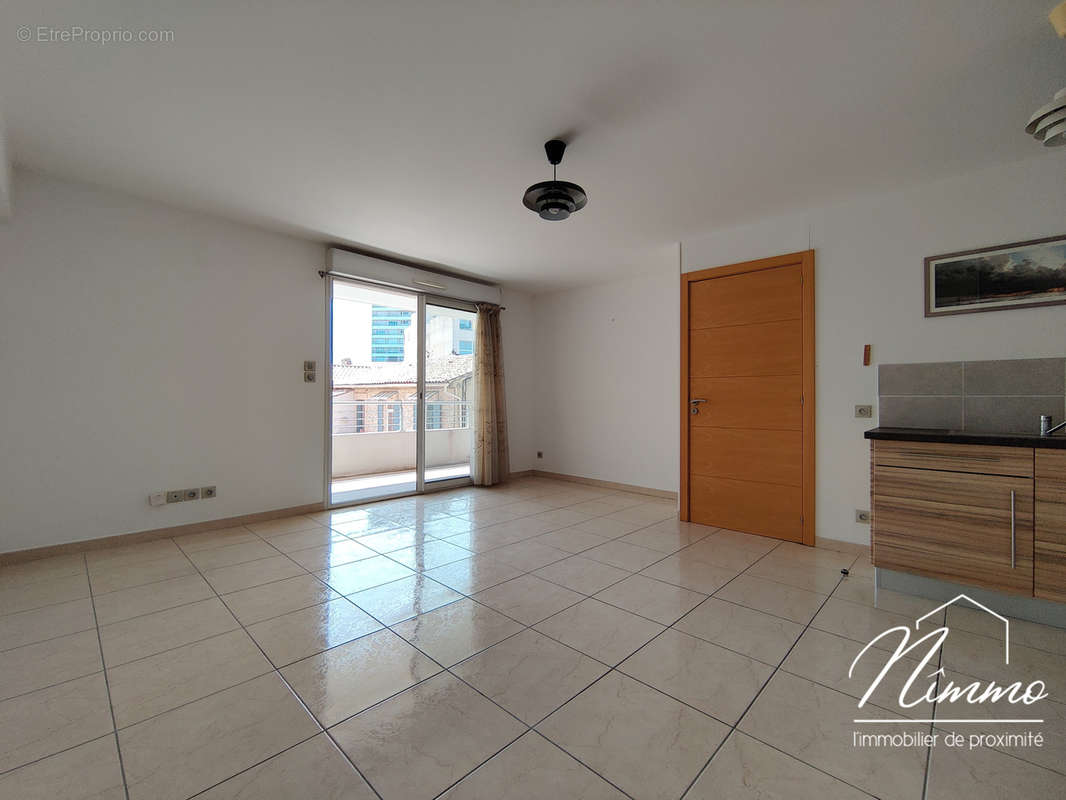 Appartement à NIMES