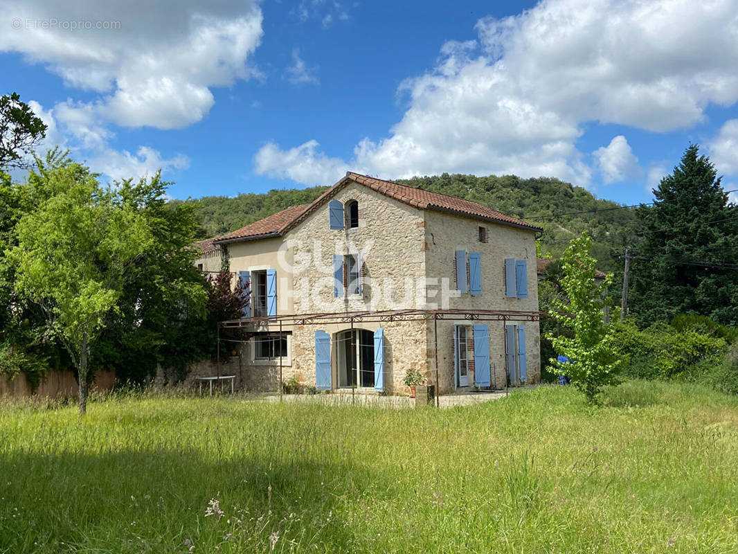 Maison à SAINT-GERY