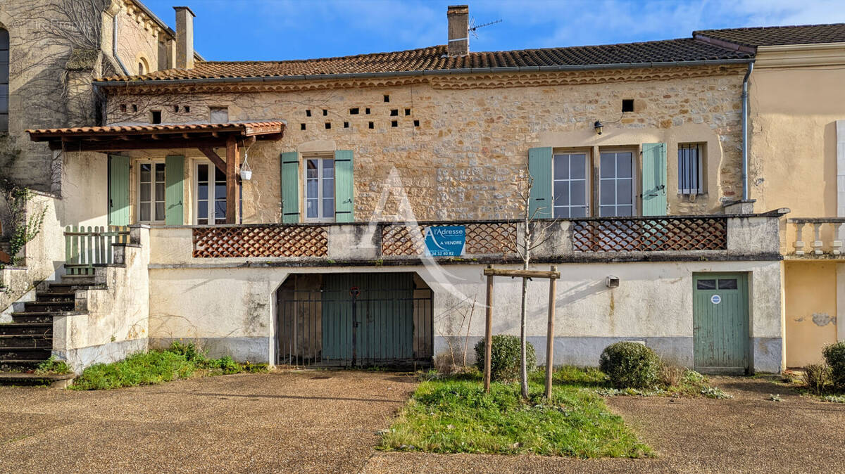 Maison à SOTURAC