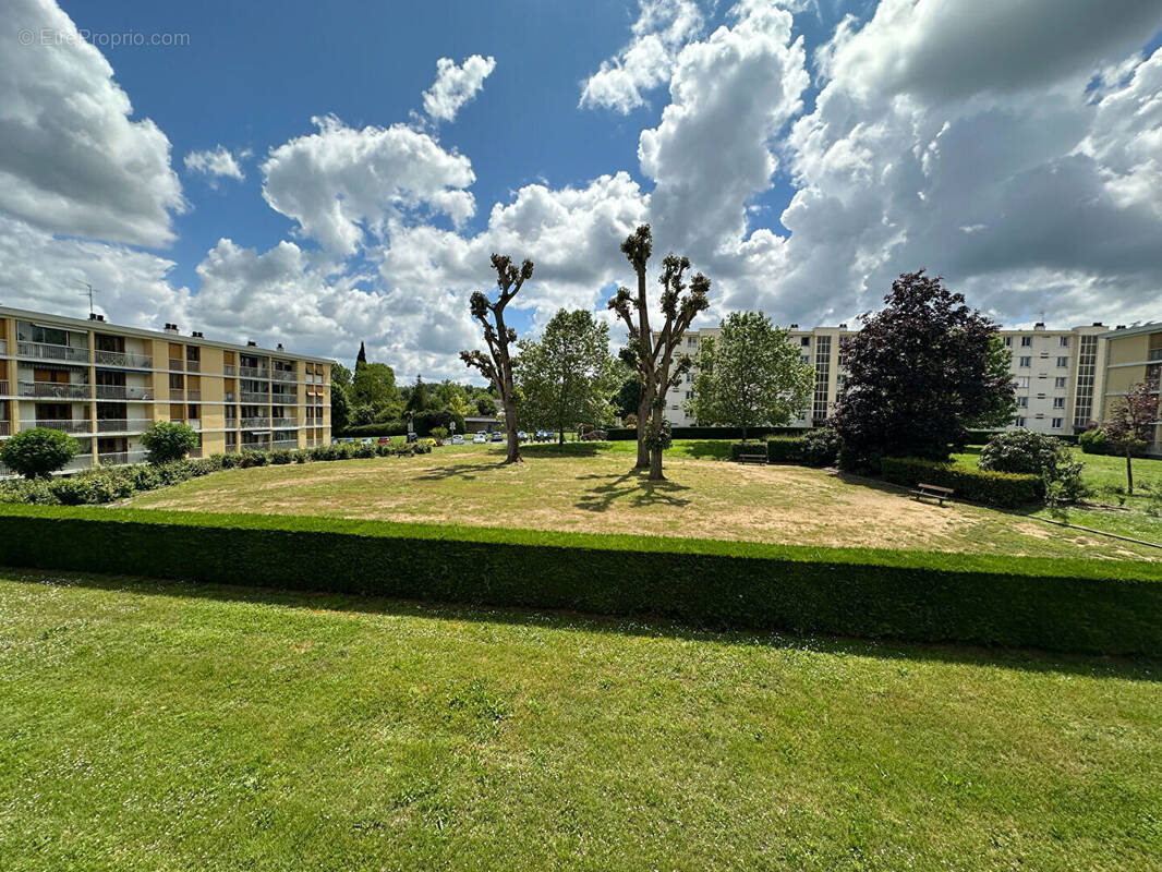 Appartement à JOUE-LES-TOURS