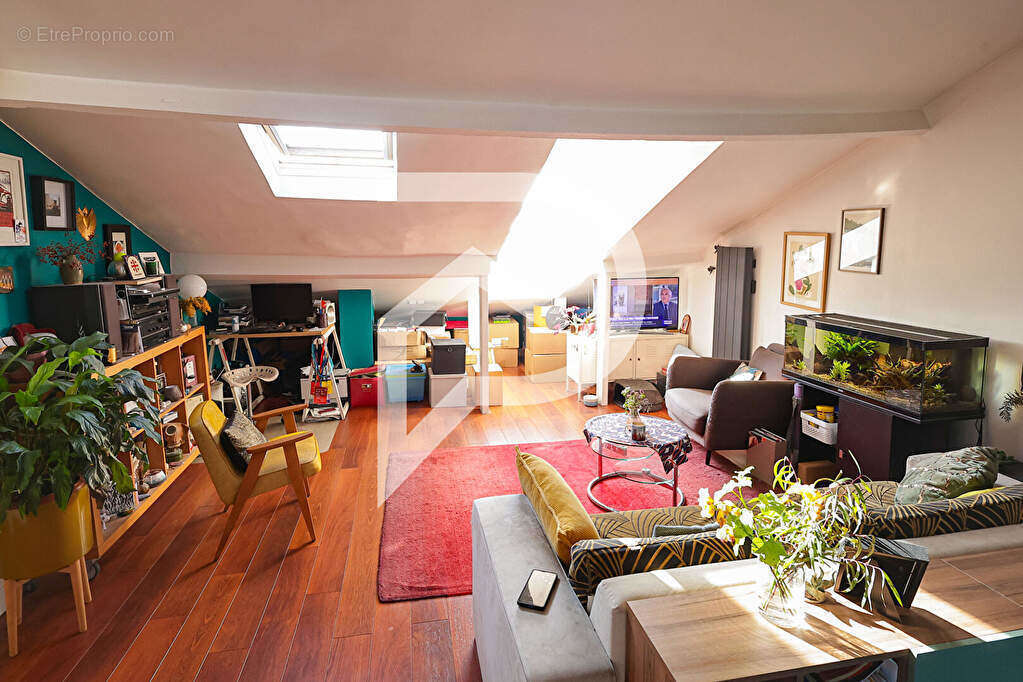 Appartement à BOIS-COLOMBES