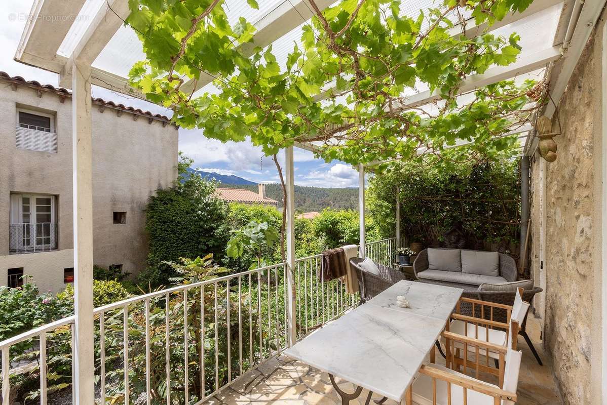 Térrasse - Maison à CORNEILLA-DE-CONFLENT