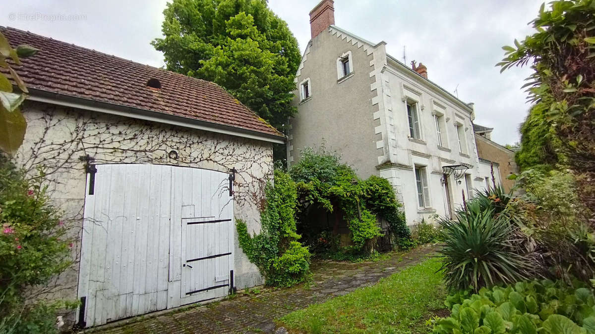 Maison à CHARNIZAY