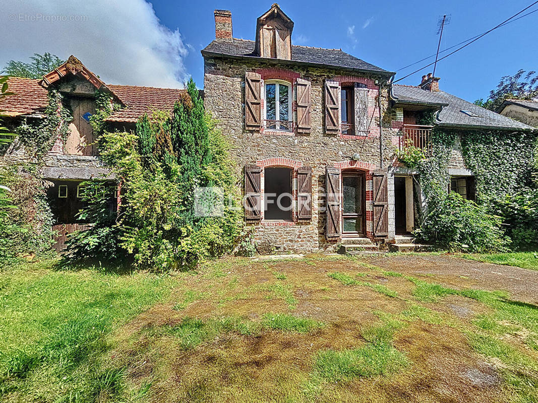 Maison à GUILLIERS