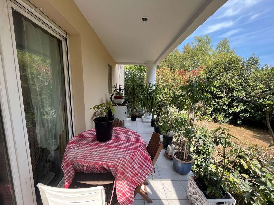 Appartement à HYERES