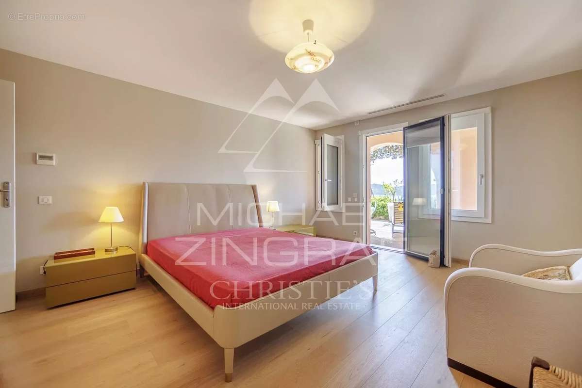 Appartement à VILLEFRANCHE-SUR-MER