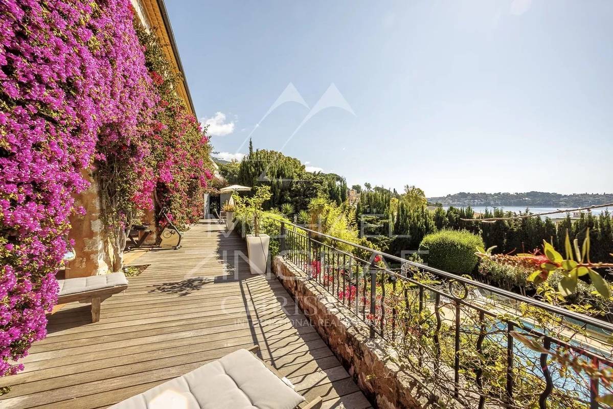 Appartement à VILLEFRANCHE-SUR-MER