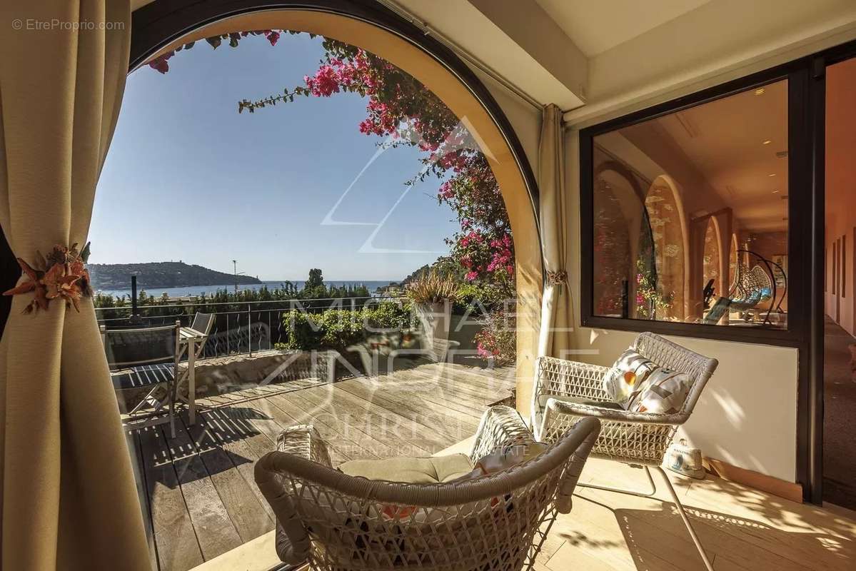 Appartement à VILLEFRANCHE-SUR-MER