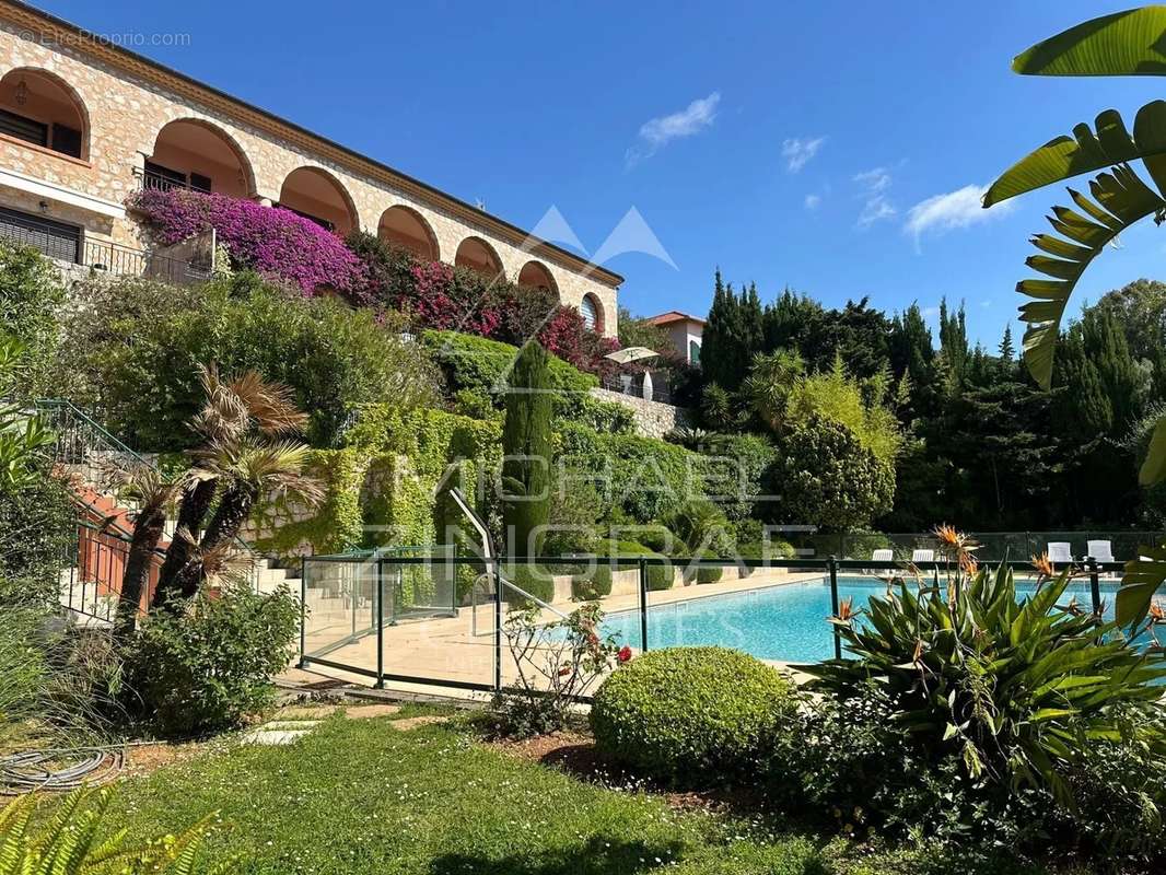 Appartement à VILLEFRANCHE-SUR-MER