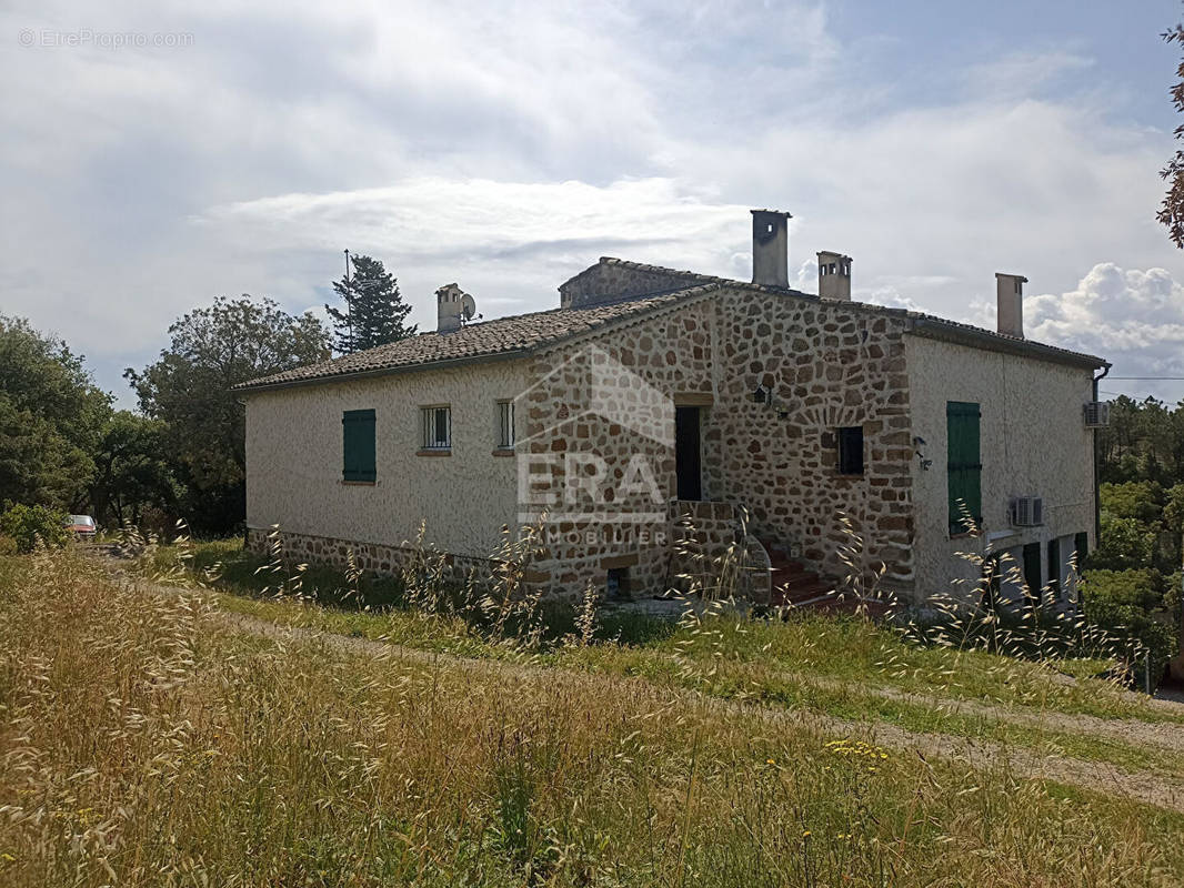 Maison à TARADEAU