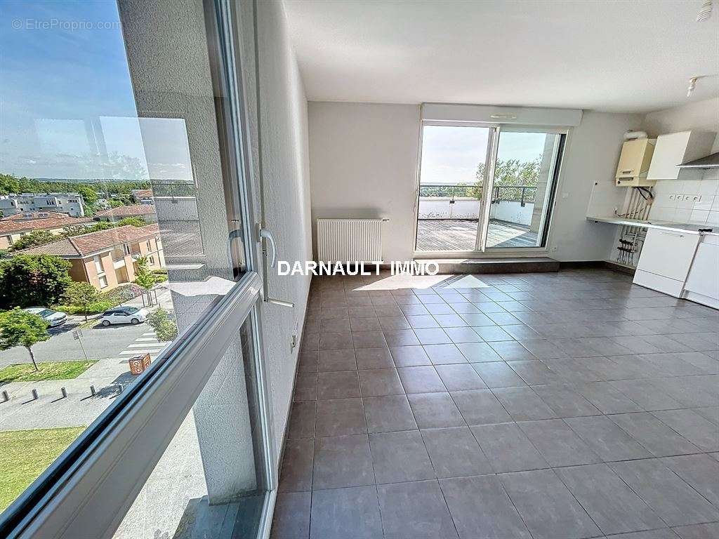 Appartement à AUZEVILLE-TOLOSANE