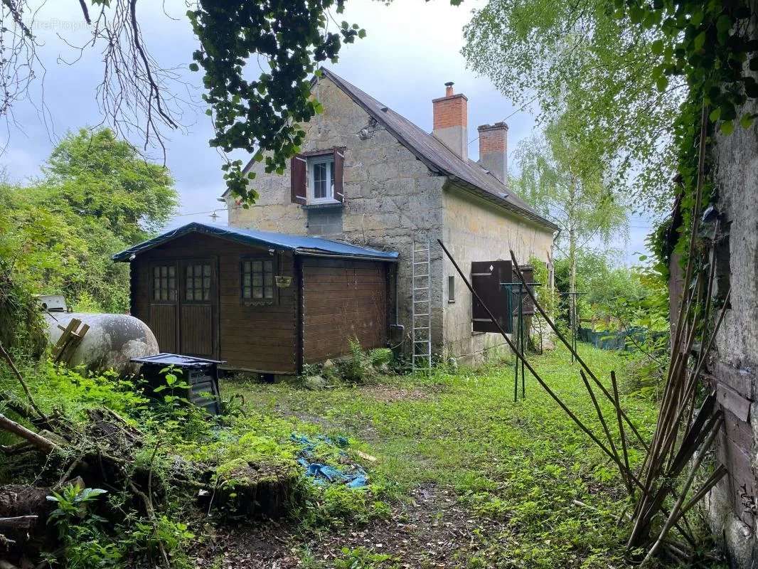 Maison à VILLEDIEU-LE-CHATEAU