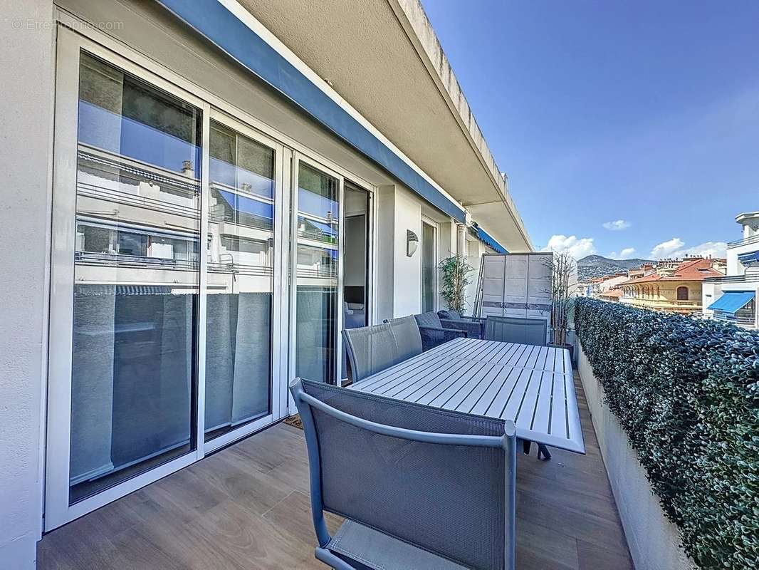 Appartement à NICE