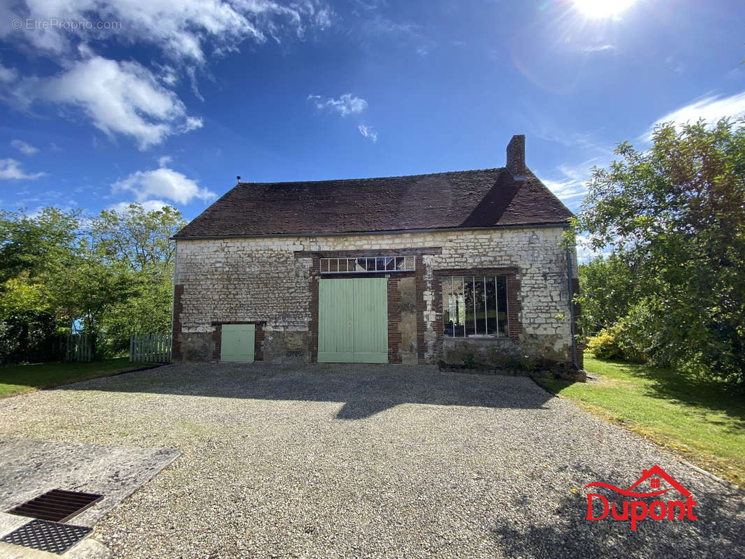 Maison à EAUX-PUISEAUX