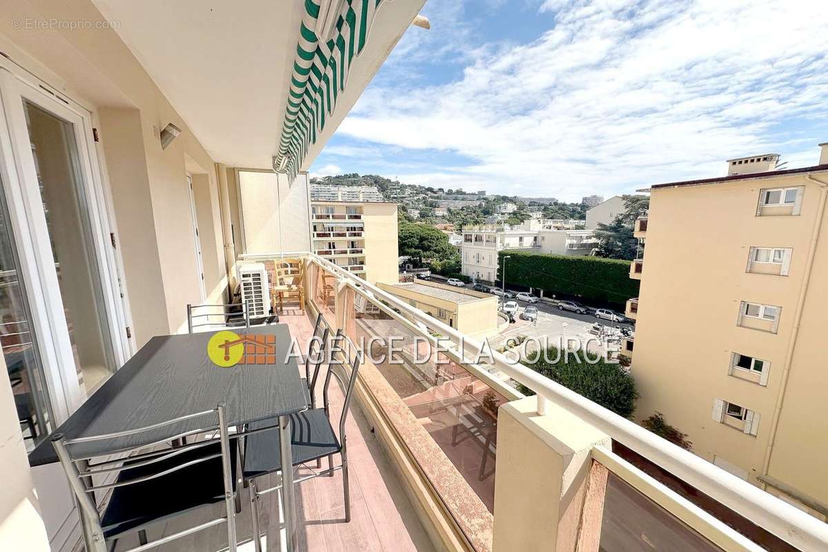 Appartement à CANNES