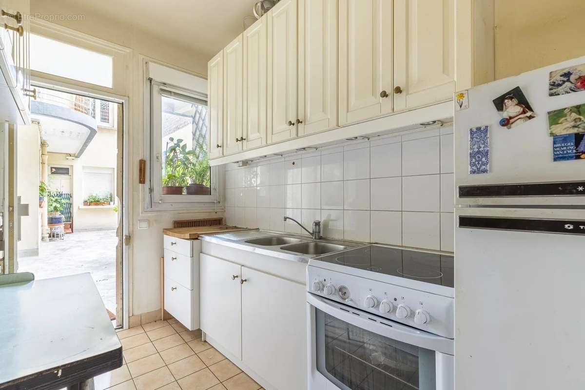 Appartement à NEUILLY-SUR-SEINE