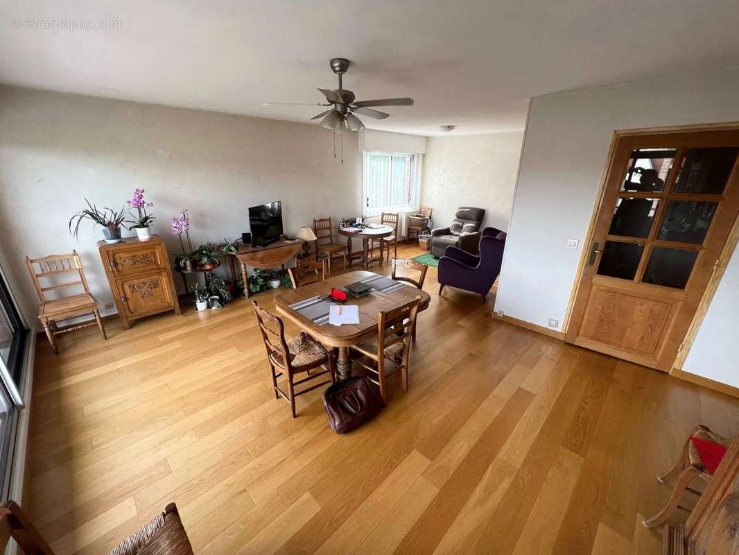 Appartement à MARCQ-EN-BAROEUL