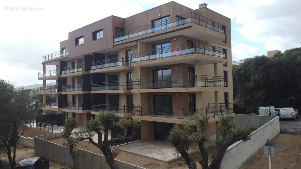 Appartement à PORTO-VECCHIO