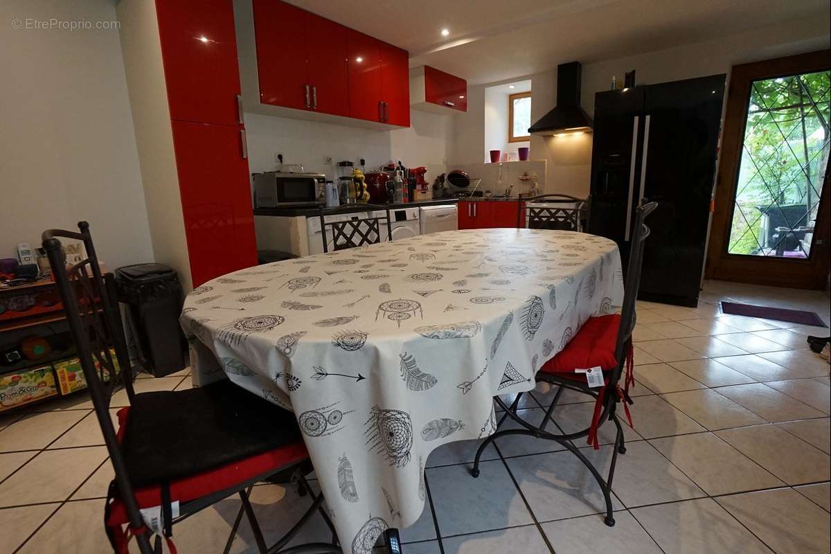 Appartement à SERAINCOURT