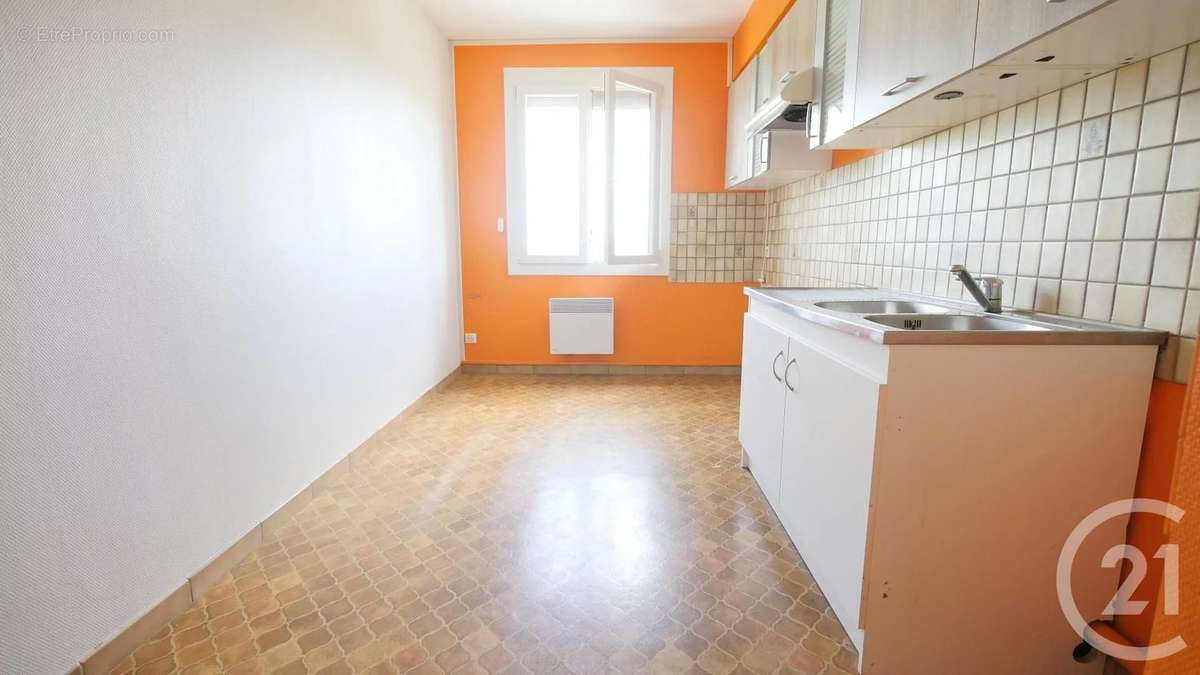 Appartement à GUERET