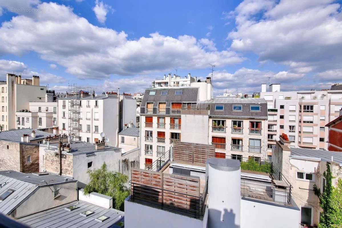 Appartement à PARIS-11E