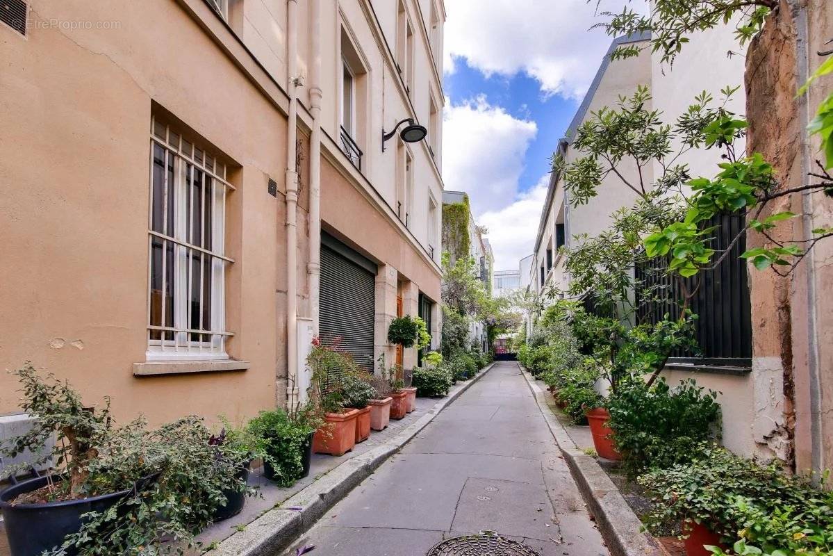 Appartement à PARIS-11E