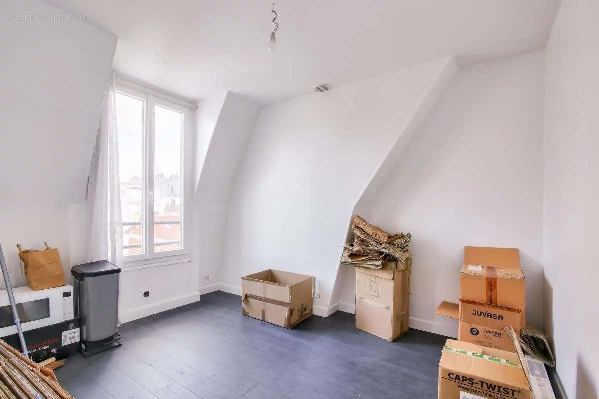 Appartement à PARIS-11E