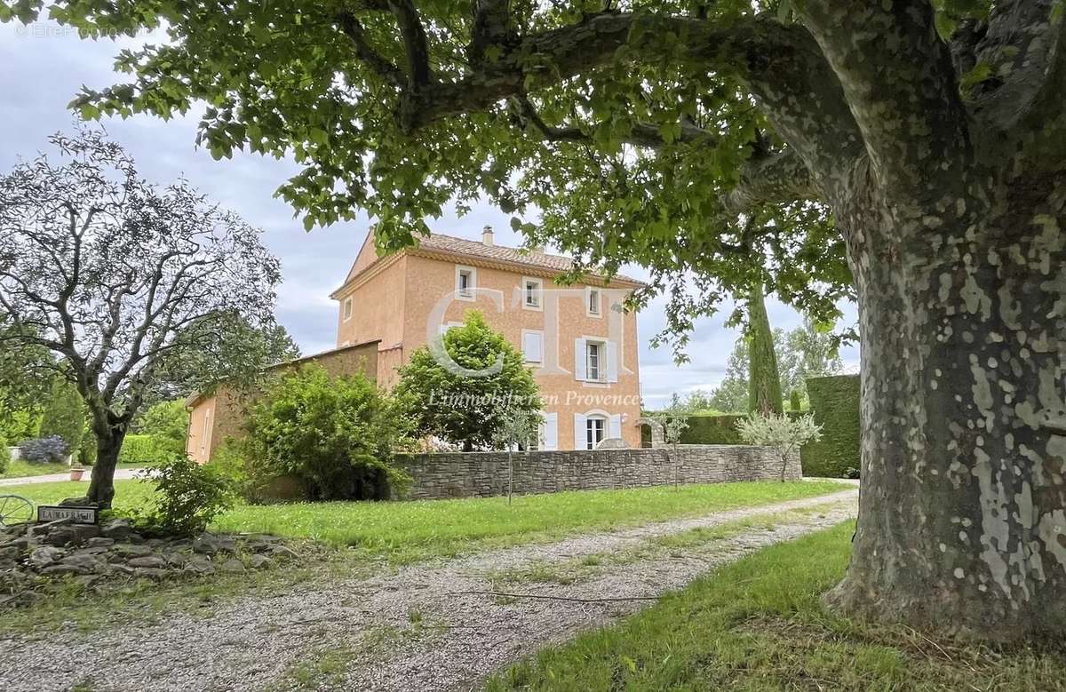 Maison à VAISON-LA-ROMAINE