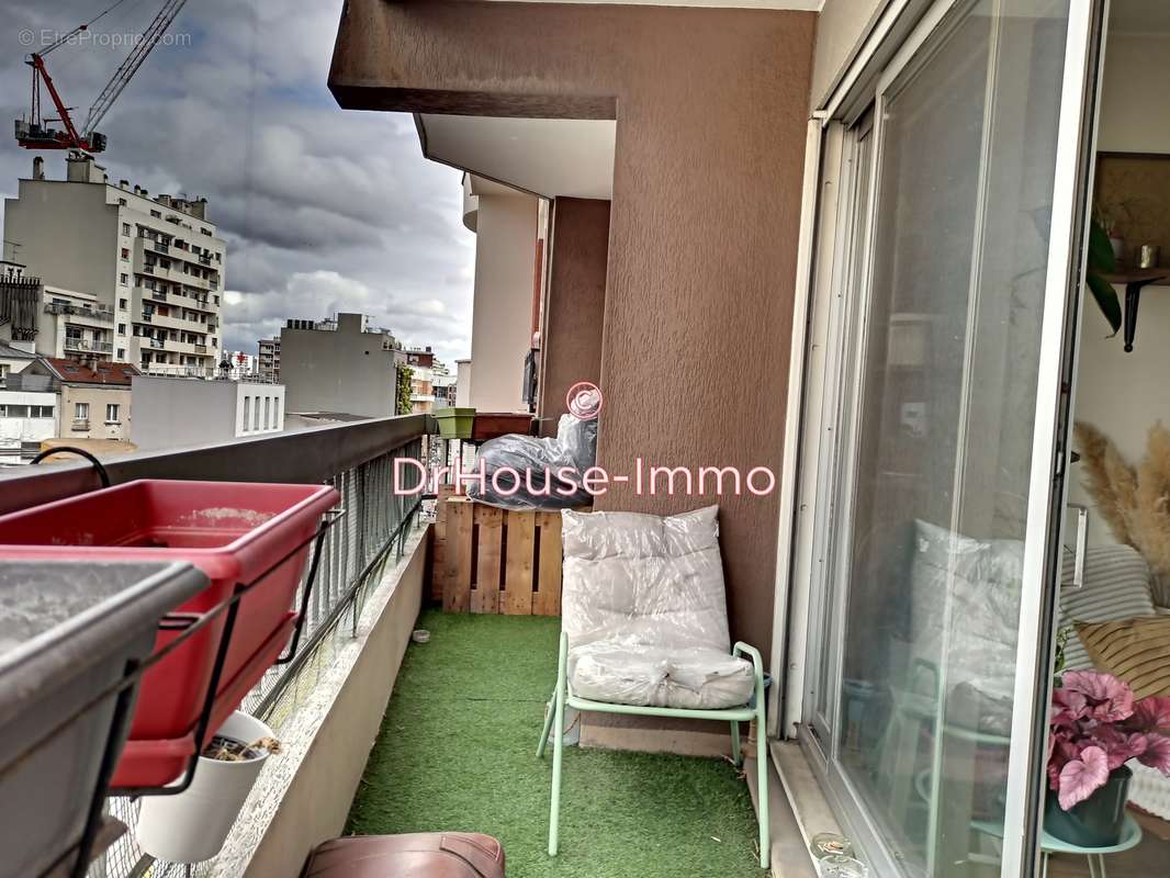 Appartement à PARIS-20E