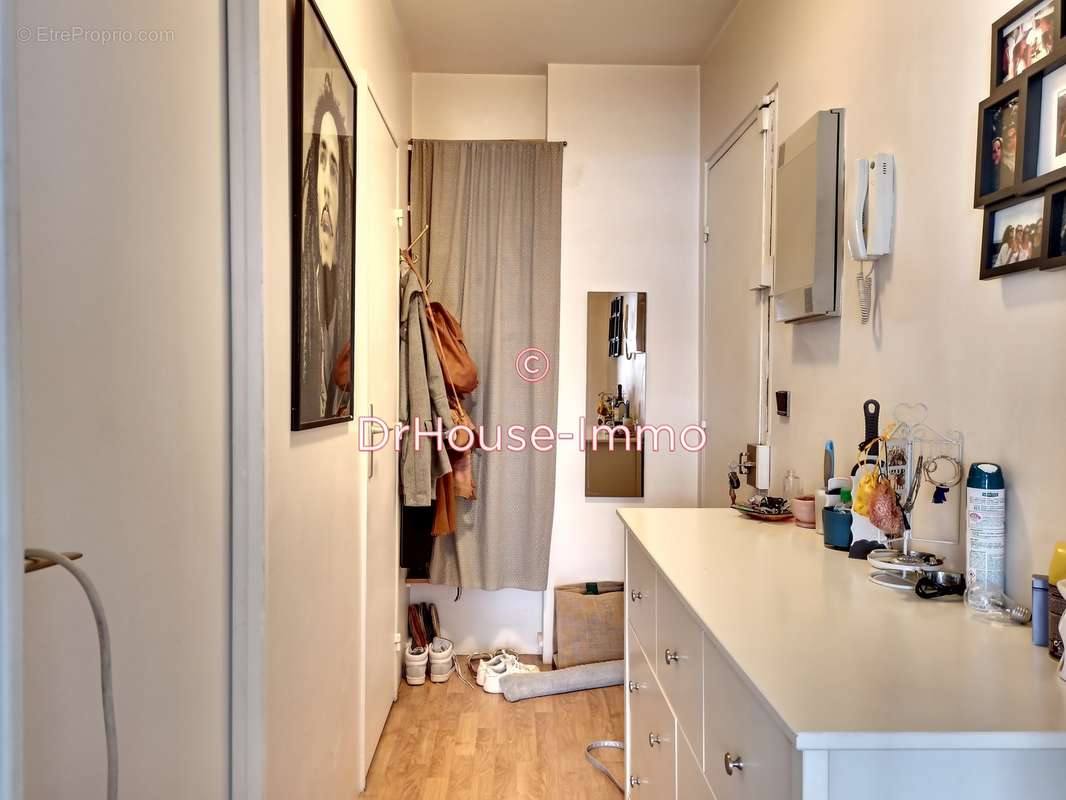 Appartement à PARIS-20E