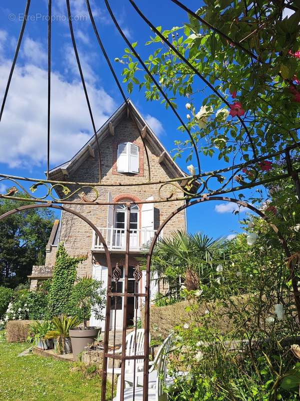 Maison à AVRANCHES