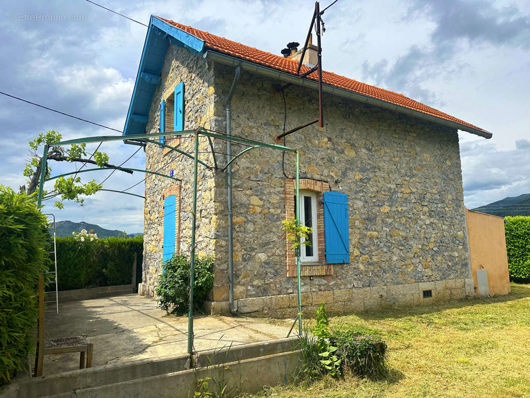 Maison à L&#039;ESCALE