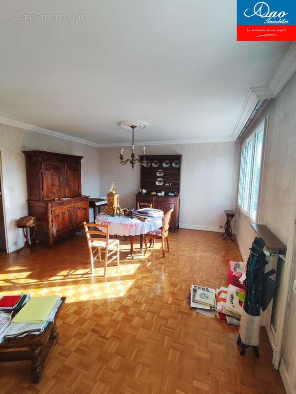 Appartement à SAINTE-SAVINE