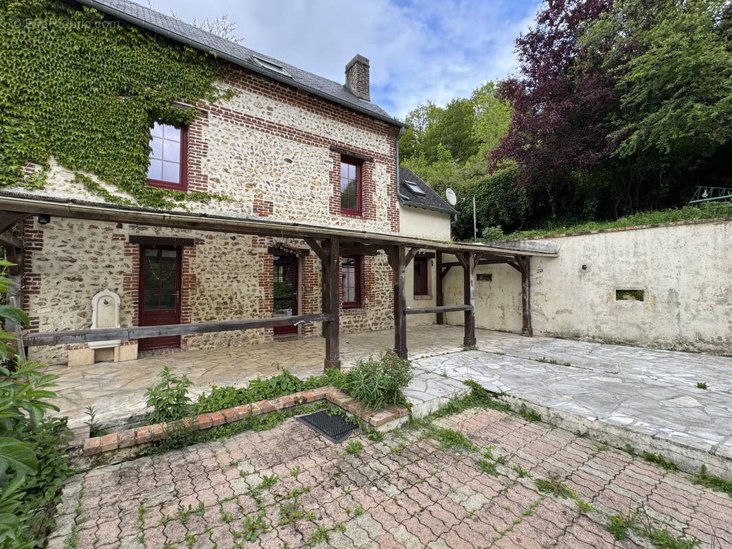 Maison à GONNEVILLE-SUR-HONFLEUR