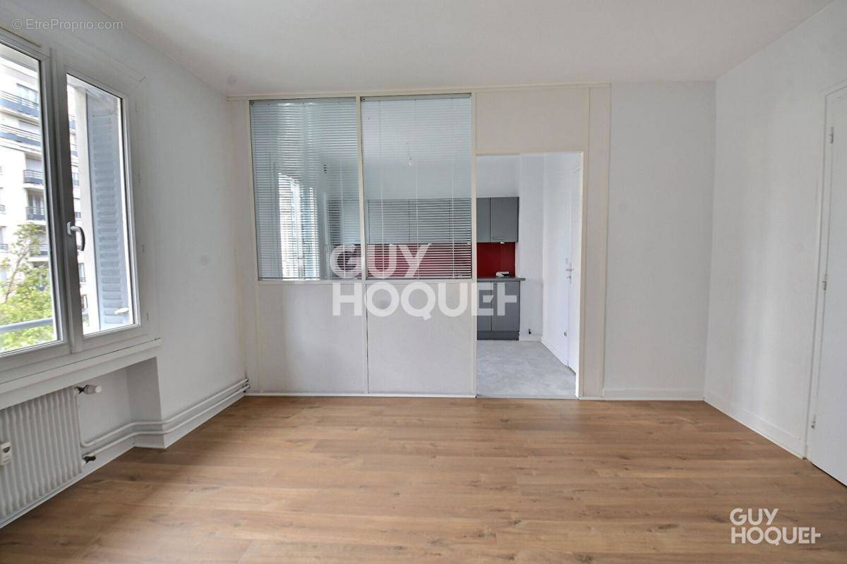 Appartement à LYON-8E